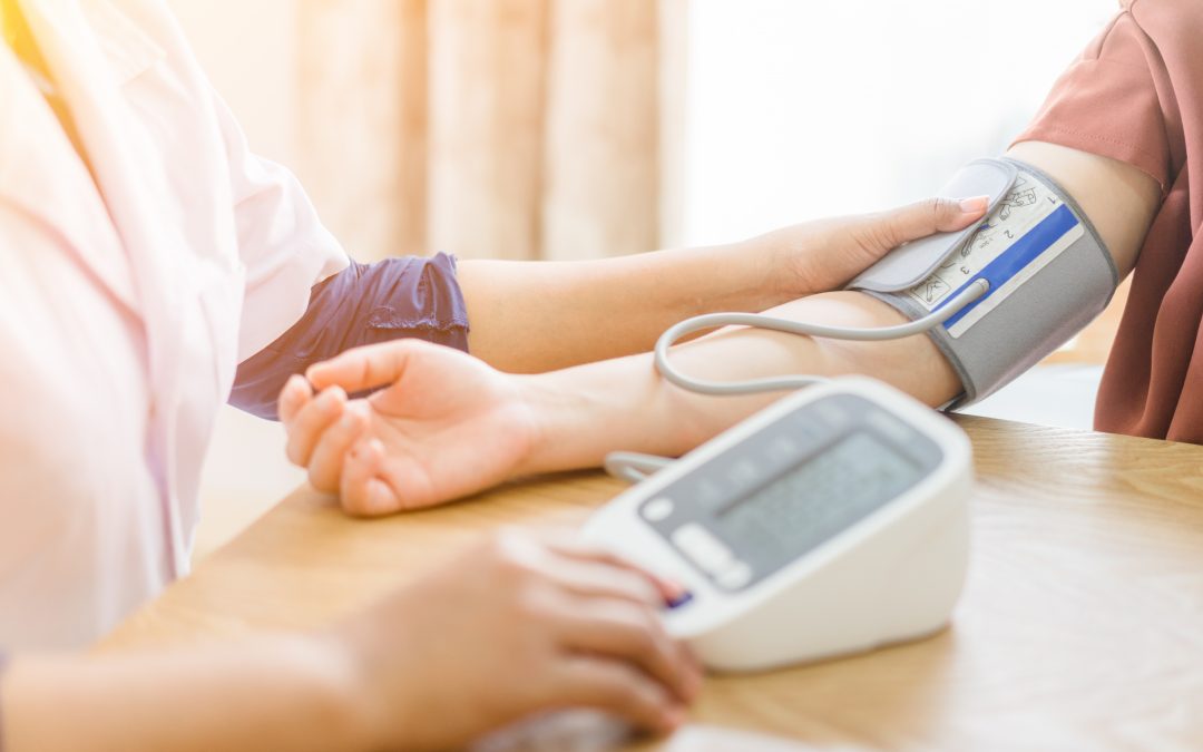 Hipertensão arterial: conheça as causas e os riscos da pressão alta